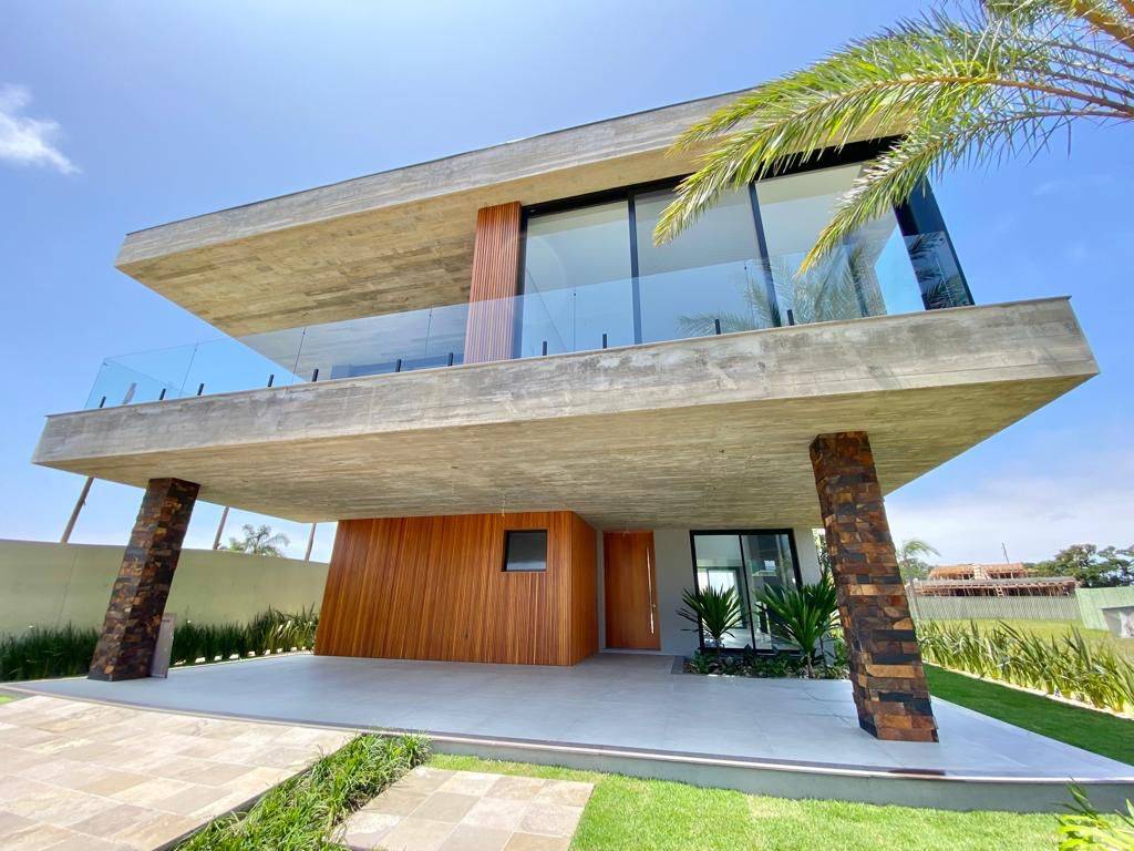 Sobrado em Condomínio 5 dormitórios para venda, Parque Antártica em Capão da Canoa | Ref.: 10508