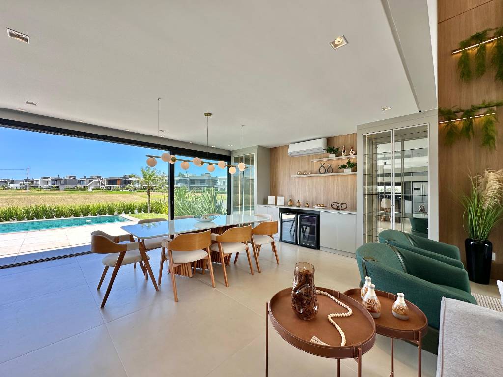 Casa em Condomínio 4 dormitórios para venda, Parque Antártica em Capão da Canoa | Ref.: 12961