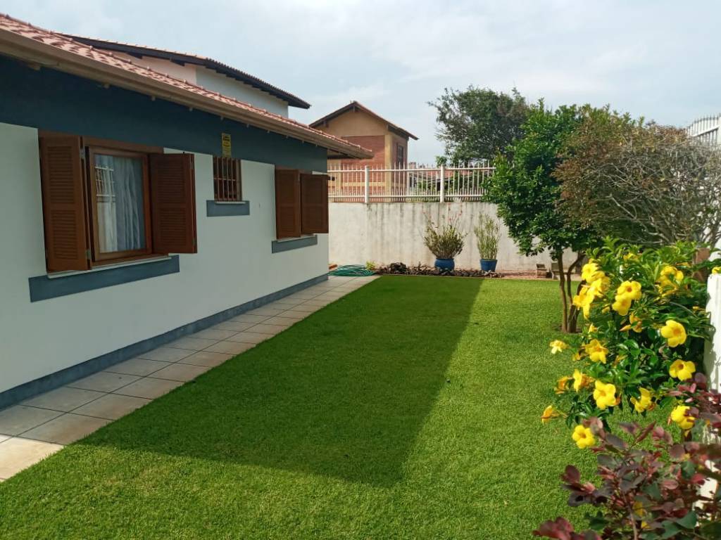 Casa 4 dormitórios para venda, Zona Nova em Capão da Canoa | Ref.: 15775