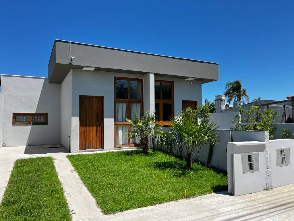 Casa 3 dormitórios para venda, Centro em Xangrilá | Ref.: 15789