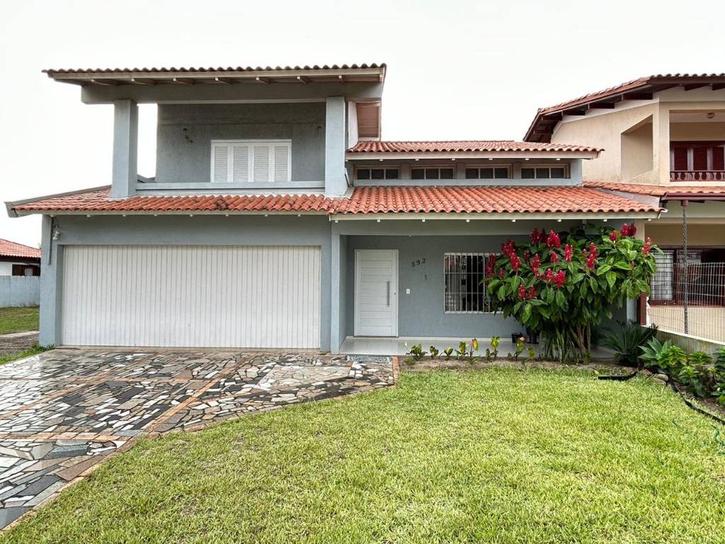 Casa 4 dormitórios para venda, Centro em Capão da Canoa | Ref.: 17862